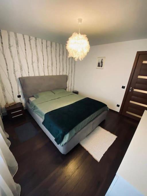 Aparthotel City Center Targu Ocna Exterior foto