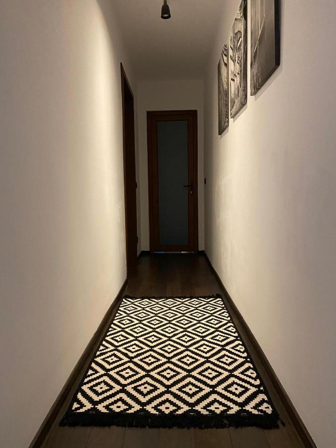 Aparthotel City Center Targu Ocna Exterior foto